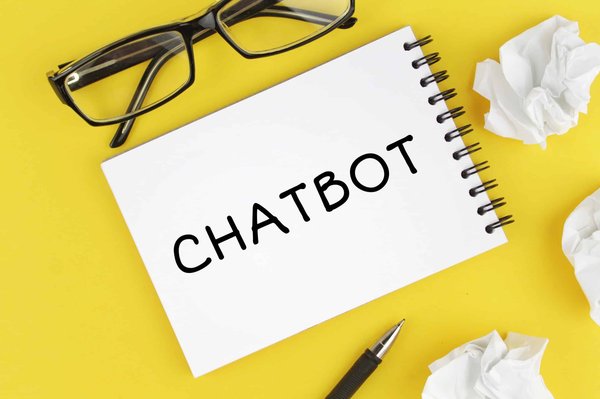 Quelles sont les astuces pour simplifier la gestion de votre relation client en utilisant un chatbot ?